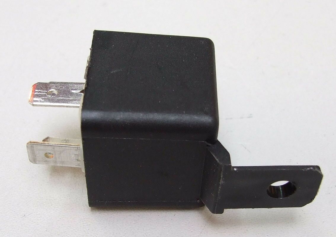 Mini relej 12v 40a 4 pin