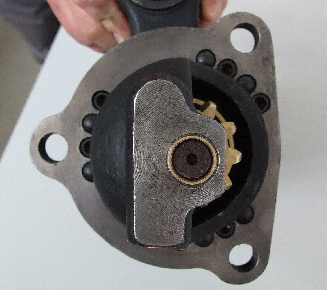 Elektropokretac 24v delco us caterpilar clark 50mt