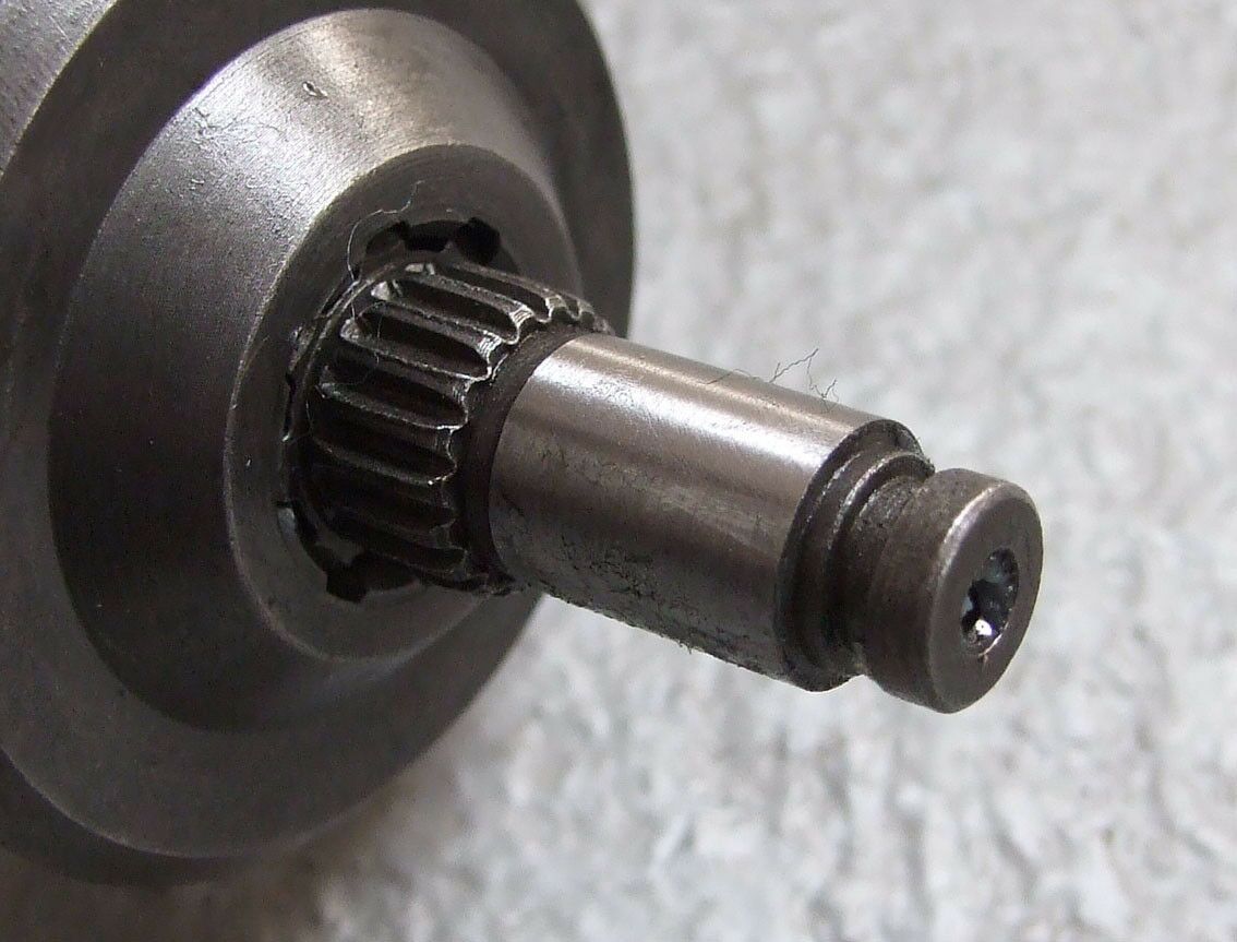 Kvacilo mitsubishi 8 zuba 18 s