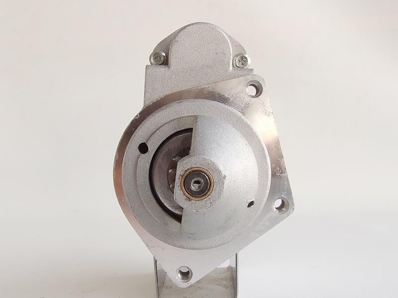 Elektropokretac bosch 12v 1.3kw 11z  lada niva ii 1.7 4x4