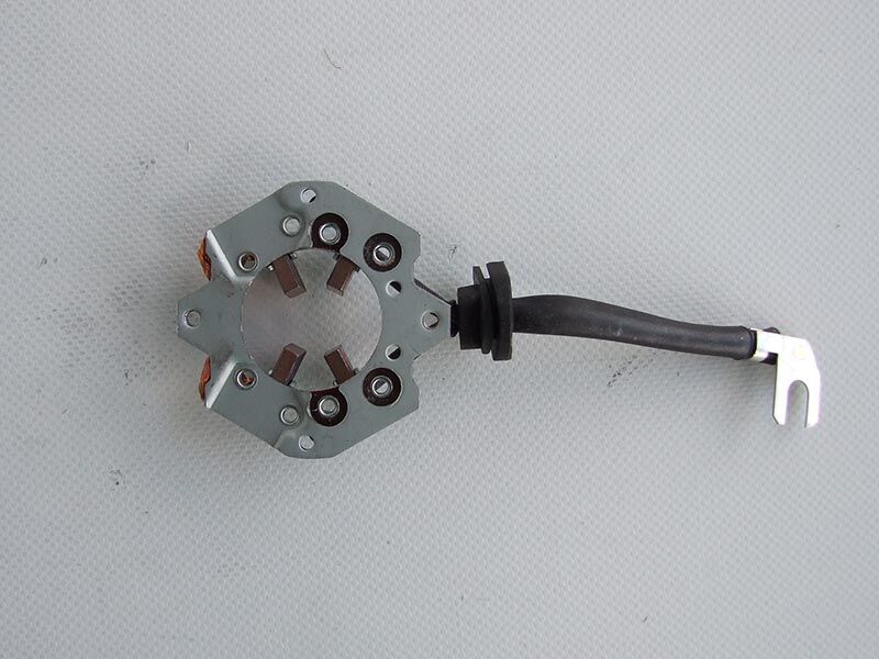 Nosac cetkica elektropokretaca hitachi opel astra g s114-829