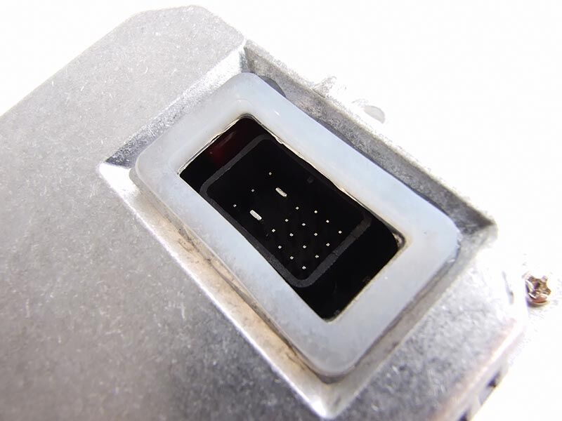 Balast za xenon svjetlo bmw 3, x3, mini one, mercedes s,sl, vw golf v