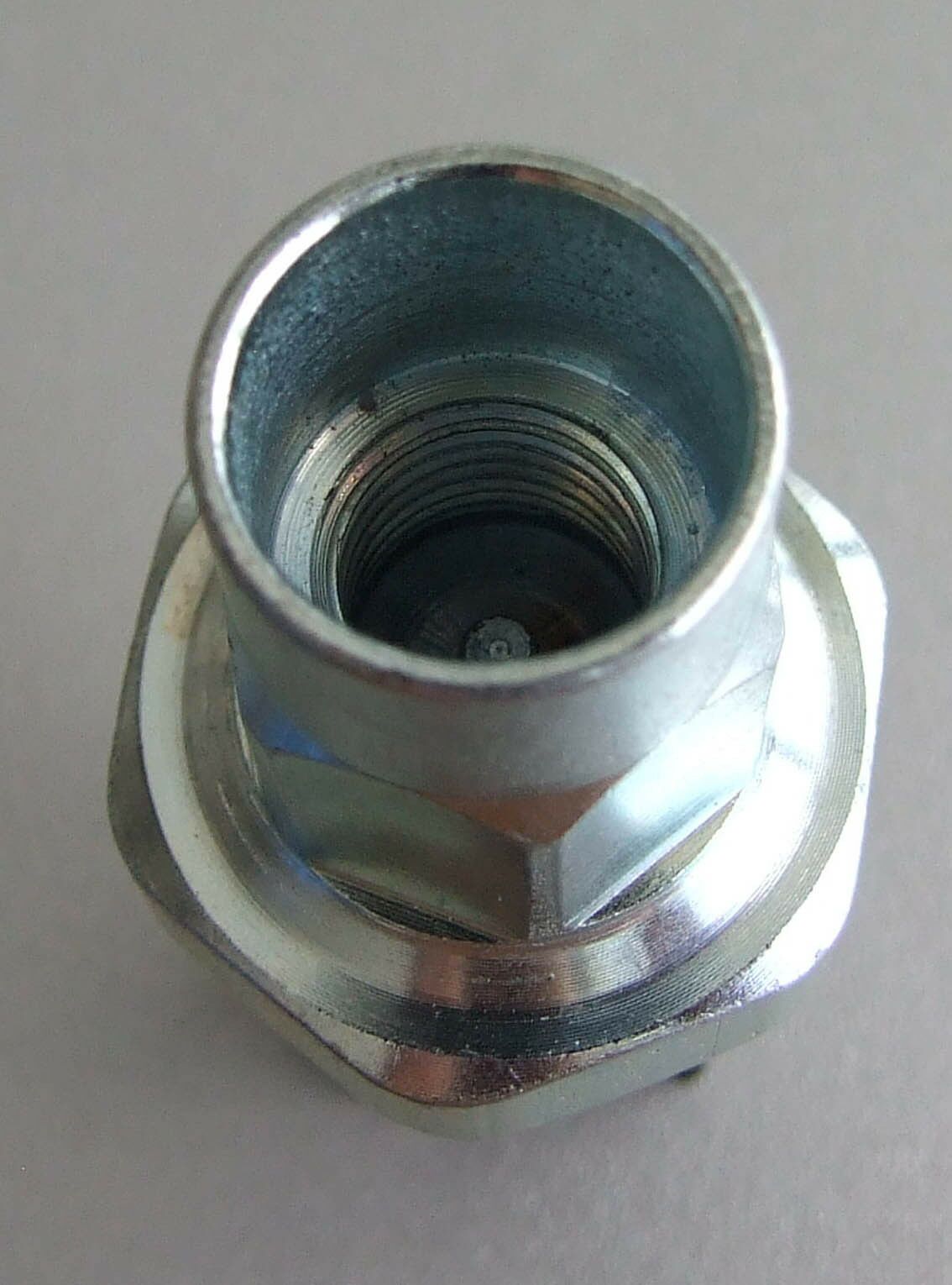 Presostat klime bmw 3 e36 1990- = 29