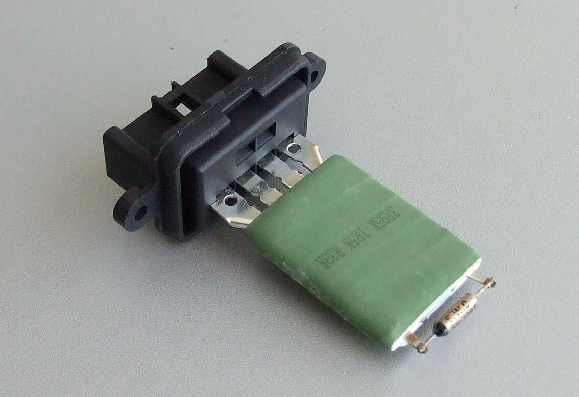 Otpornik ventilatora vw golf iii