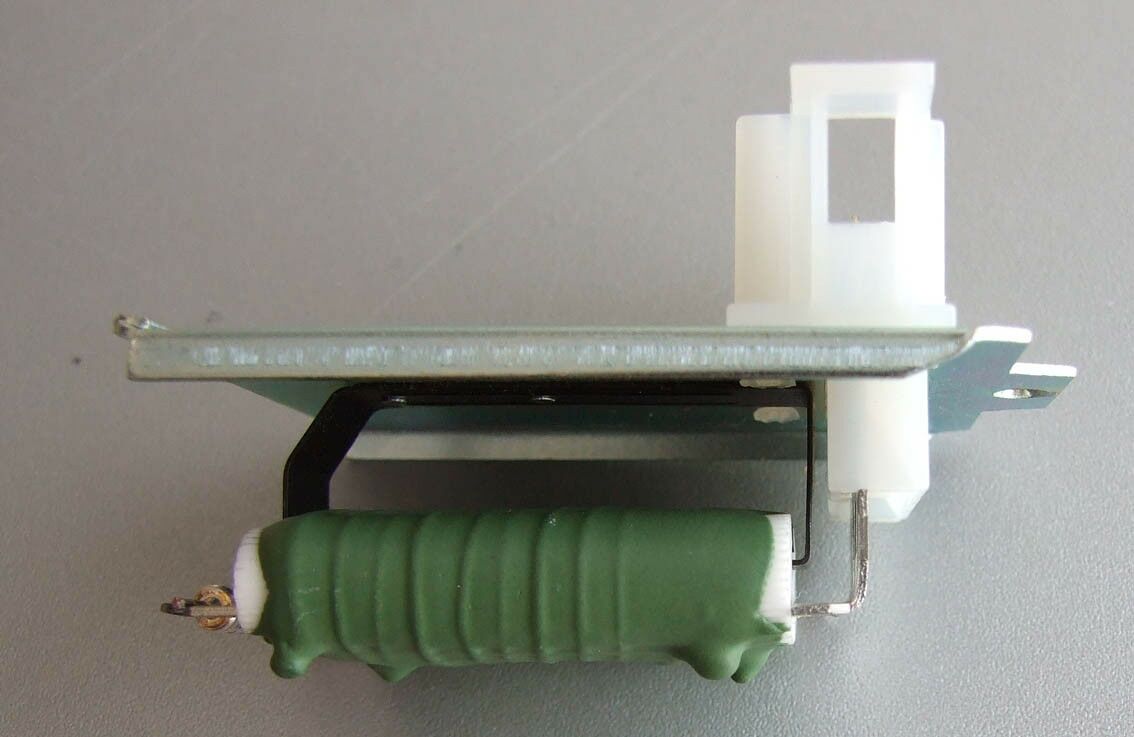 Otpornik ventilatora audi, seat, skoda 93-