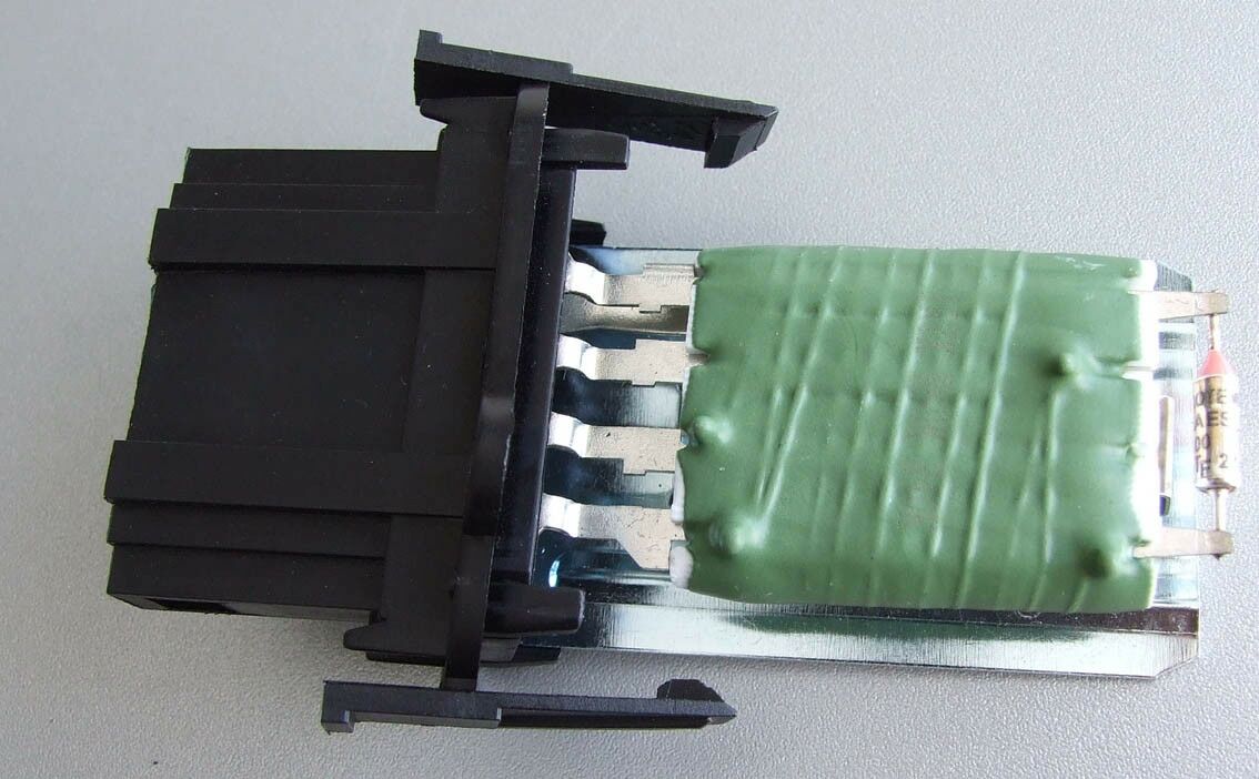Otpornik ventilatora vw golf iv, polo, vento, seat ibiza