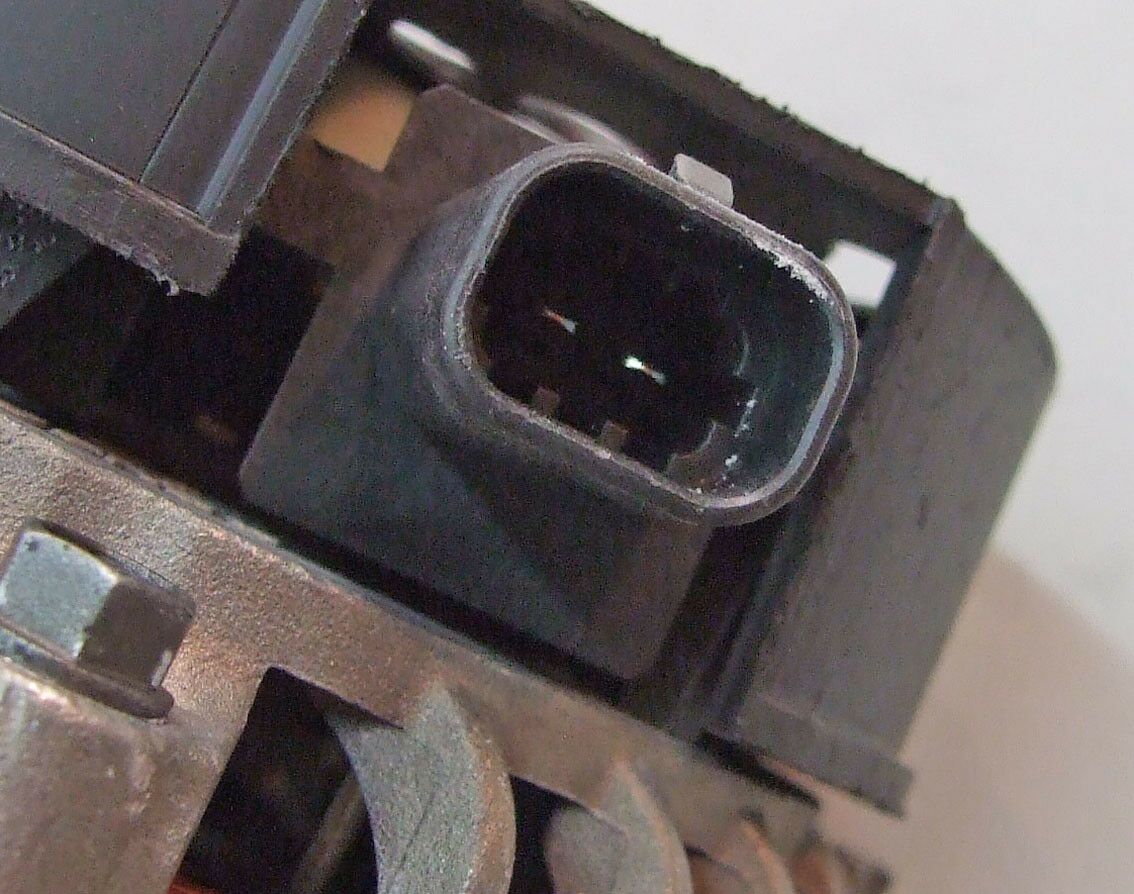 Alternator marelli 12v opel corsa