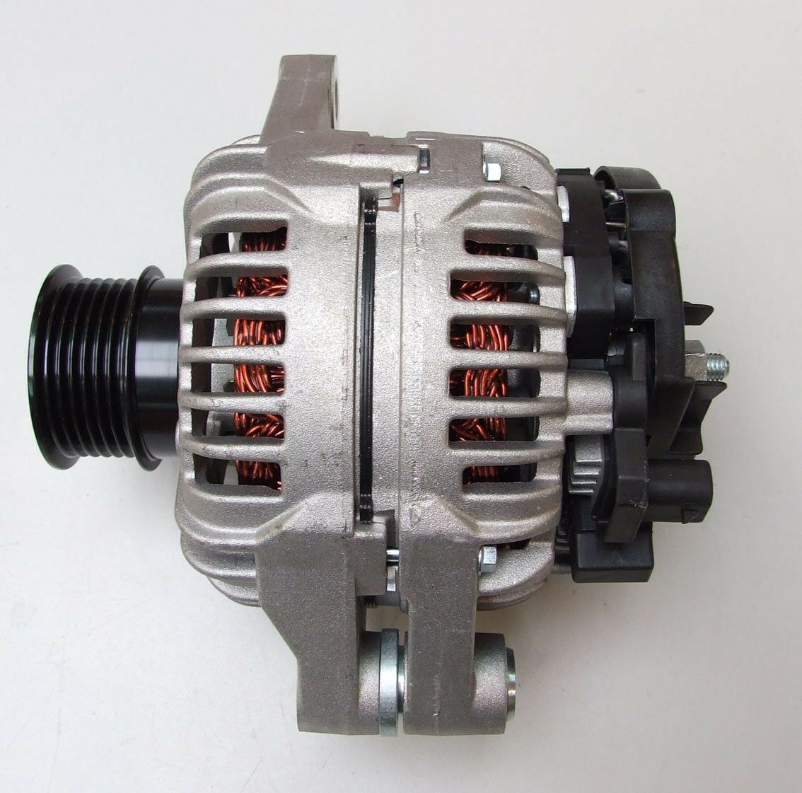 Alternator bosch 12v 100a opel insignia 2.0 cdti