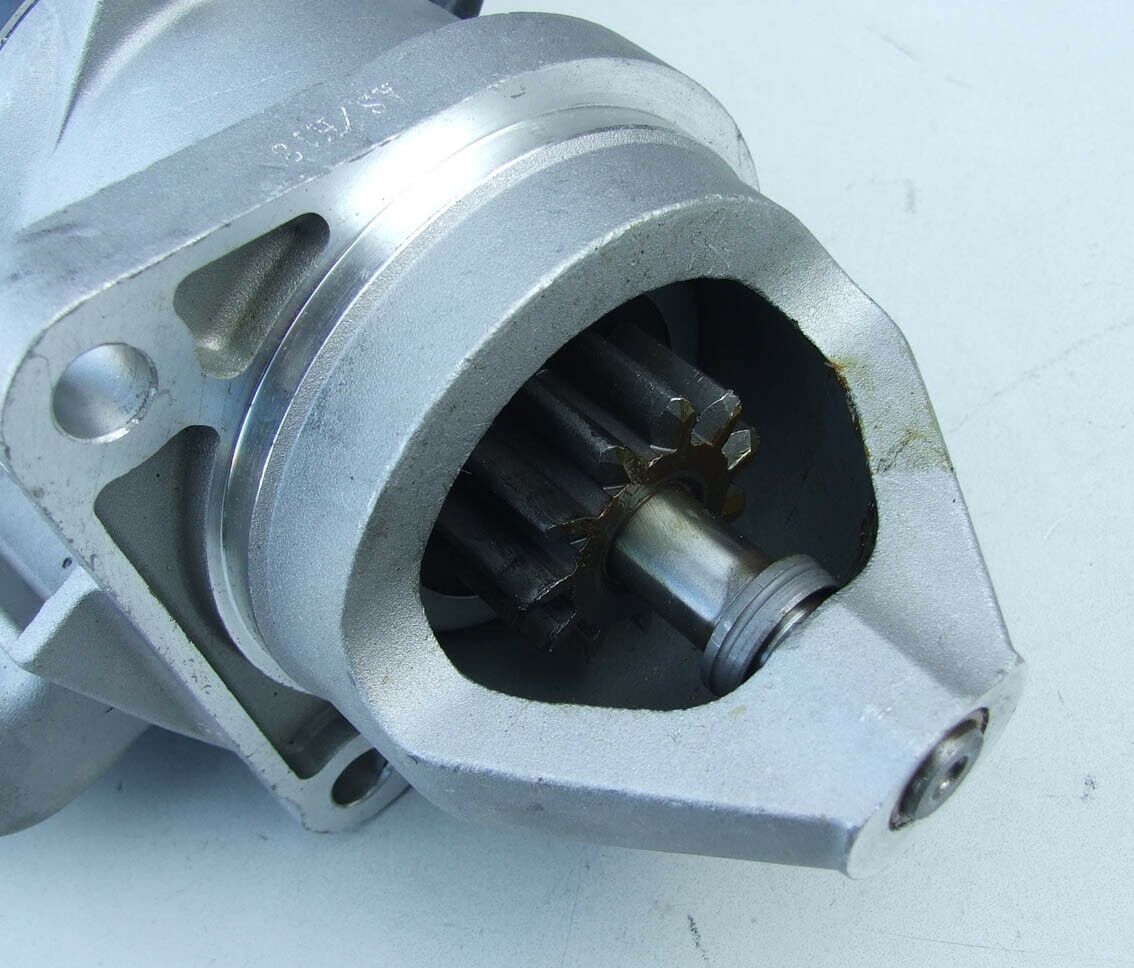 Elektropokretac bosch man 24v 00.-
