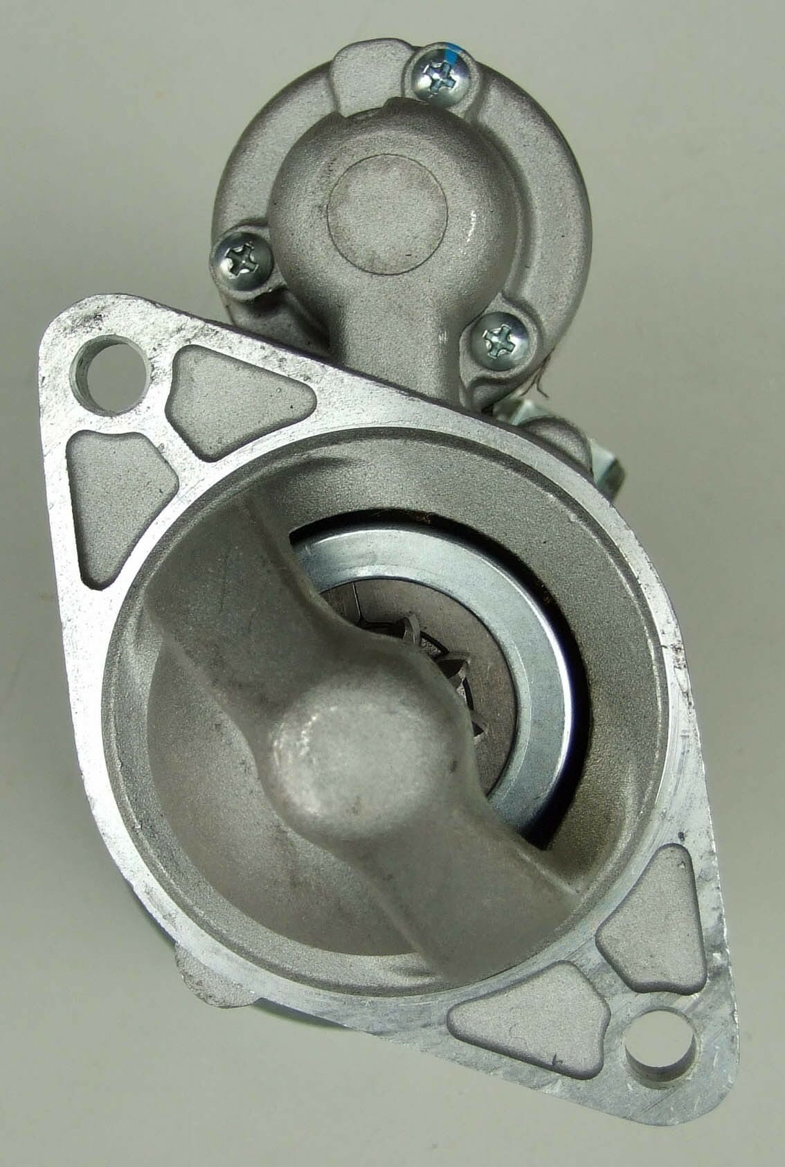 Elektropokretac delco opel astra h 1,6 16v 2008g.