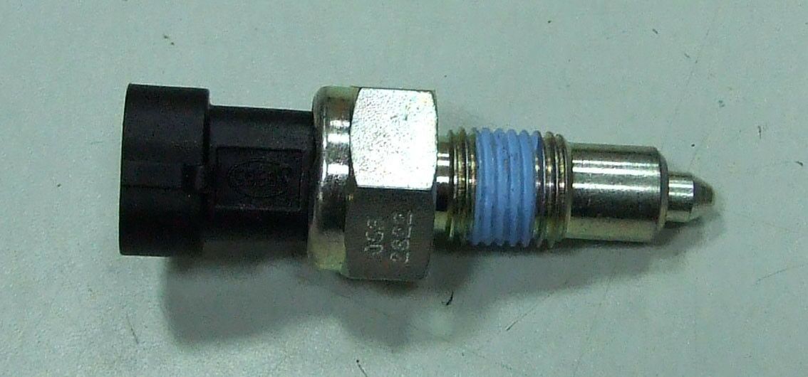 Prekidac rikverc svjetla fiat panda