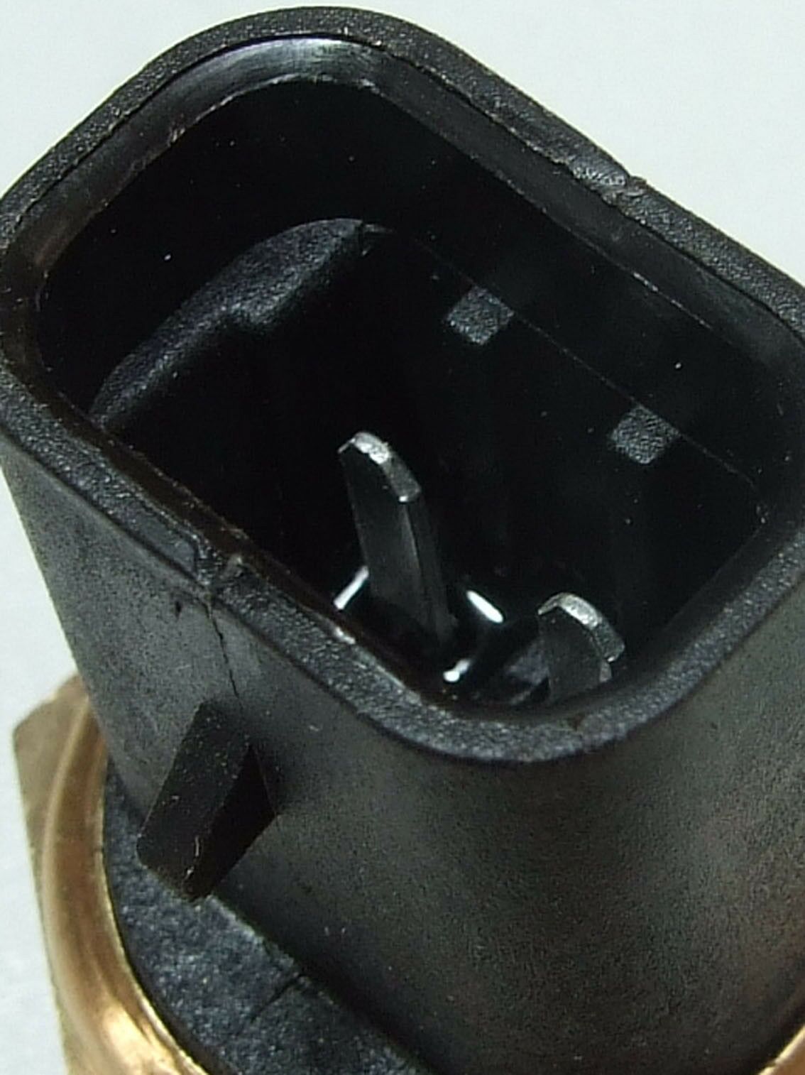 Termo prekidac 95-100 opel corsa