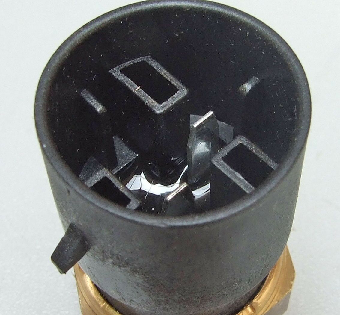 Termo prekidac 95-100 opel asra