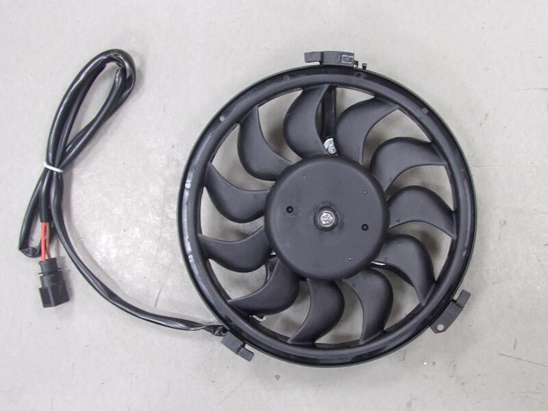 Ventilator hladnjaka audi a4, 6, 8, vw passat