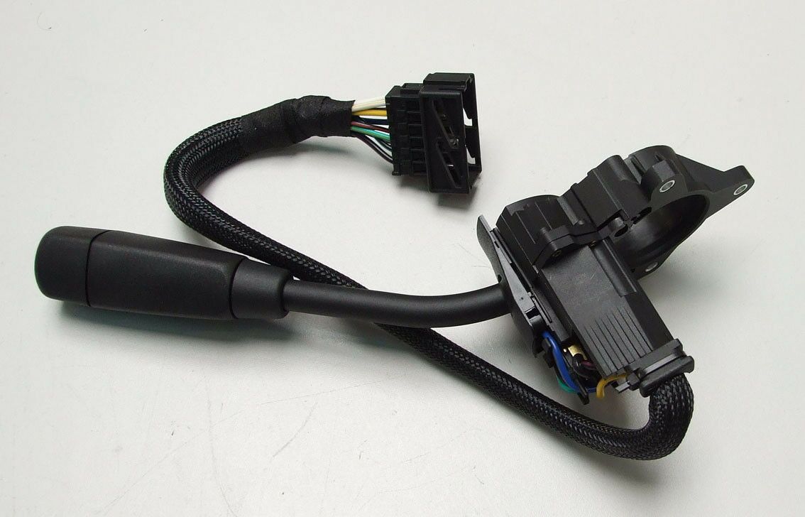 Rucica pod volanom 10pin,merce