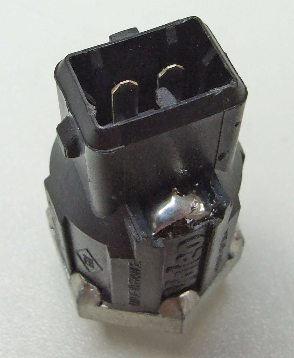 Senzor detonacije renault clio i