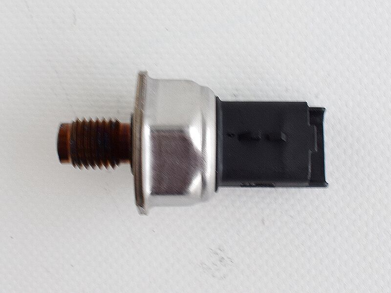Senzor tlaka goriva citroen c3,4,5, berlingo, nemo
