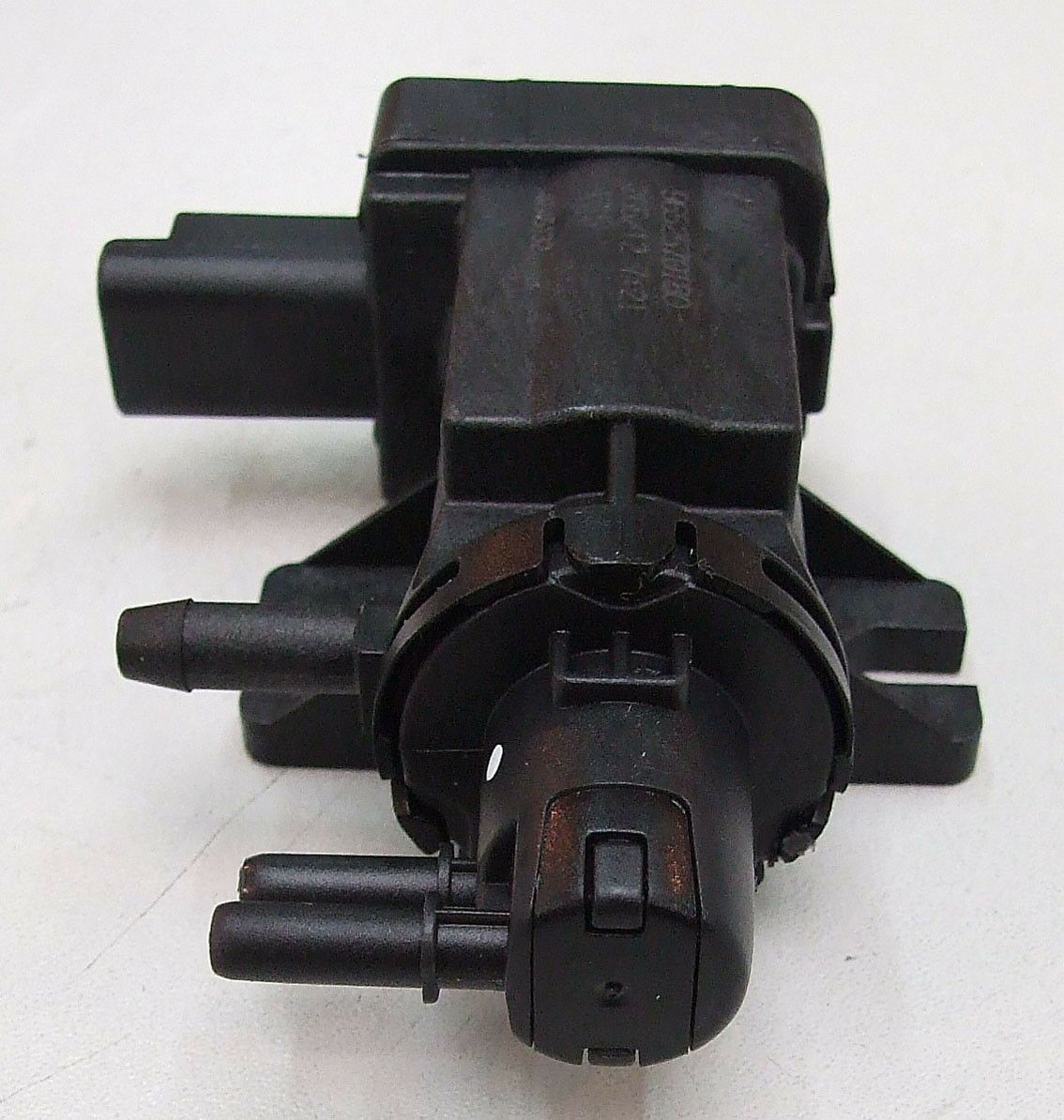 Elektromagnetni vakuum ventil citroen c2, c3, c4, c5