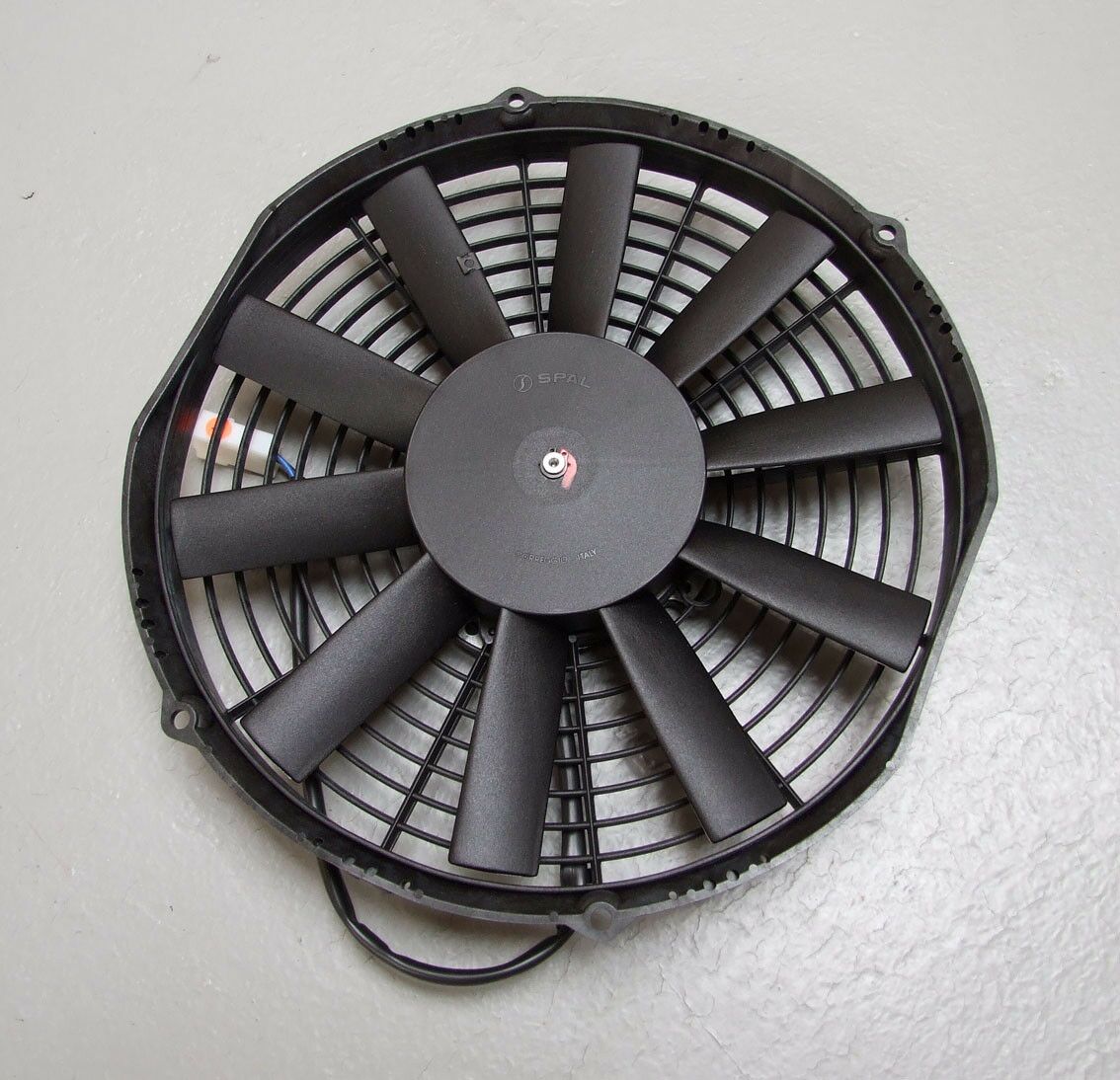 Ventilator hladnjaka univerzalni 24v 280x52 suc