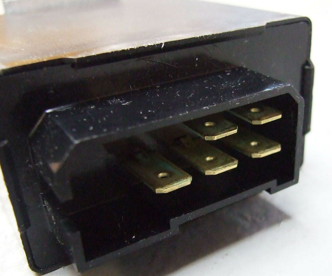 Automat zmigavaca 24v 5 izvoda