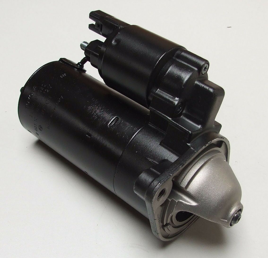 Elektropokretac bosch toyota corolla avensis 2.0d 97-