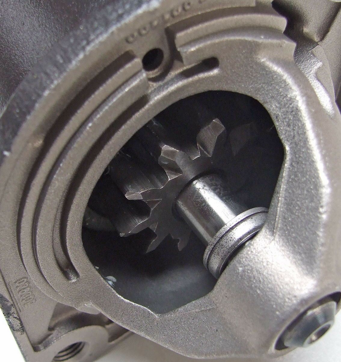 Elektropokretac bosch toyota corolla avensis 2.0d 97-