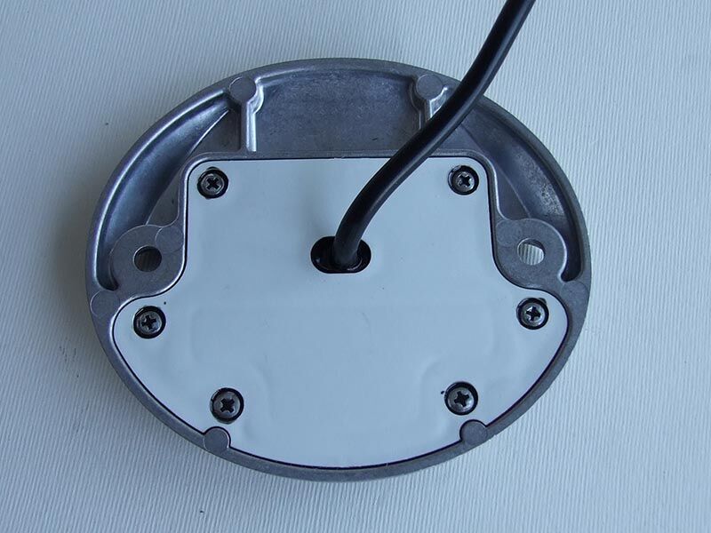 Lampa signalna 12/24v okrugla fi106 za kamionske platforme