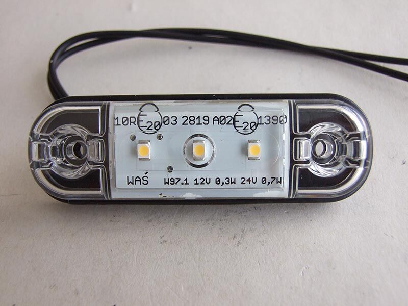 Gabaritno svjetlo bijelo led slim 83.8x24.2 3 diode