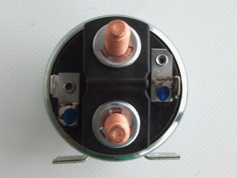 Automat univerzalni 24v 200a